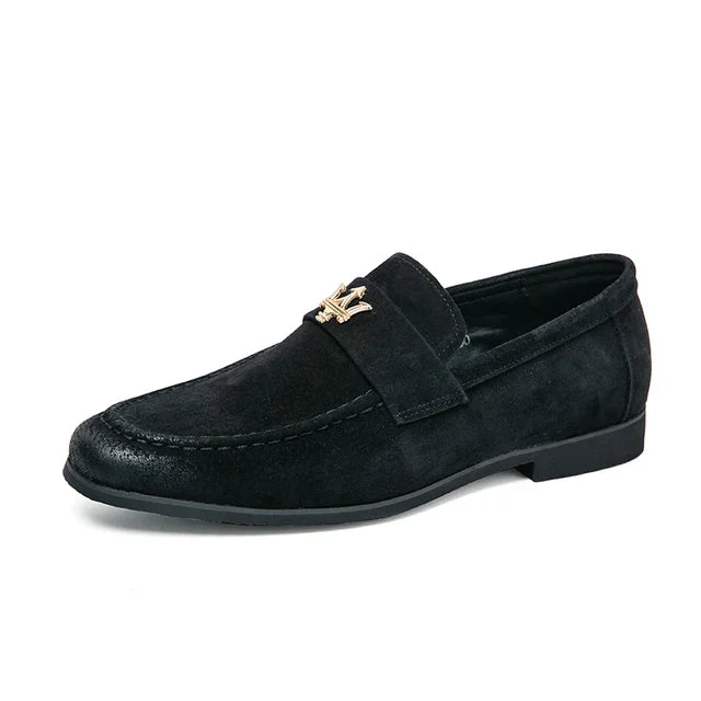 Männerschuhe aus Veloursleder, Slipper-Modell