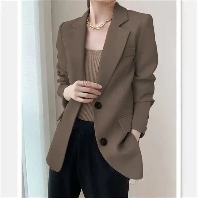 Avelena Slim-Fit Single-Breasted Blazer for Casual and Office Wear