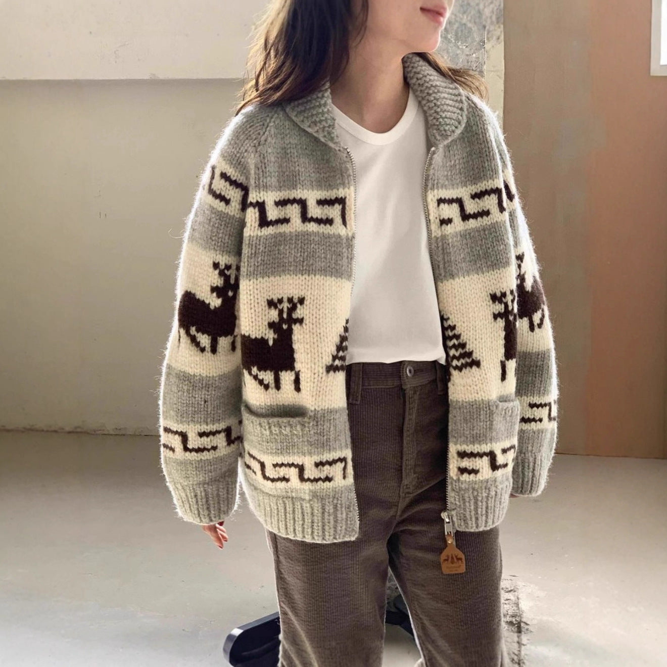 Damen Strickjacke mit auffälligem Rentier-Muster und hochwertiger Verarbeitung Krohn-e