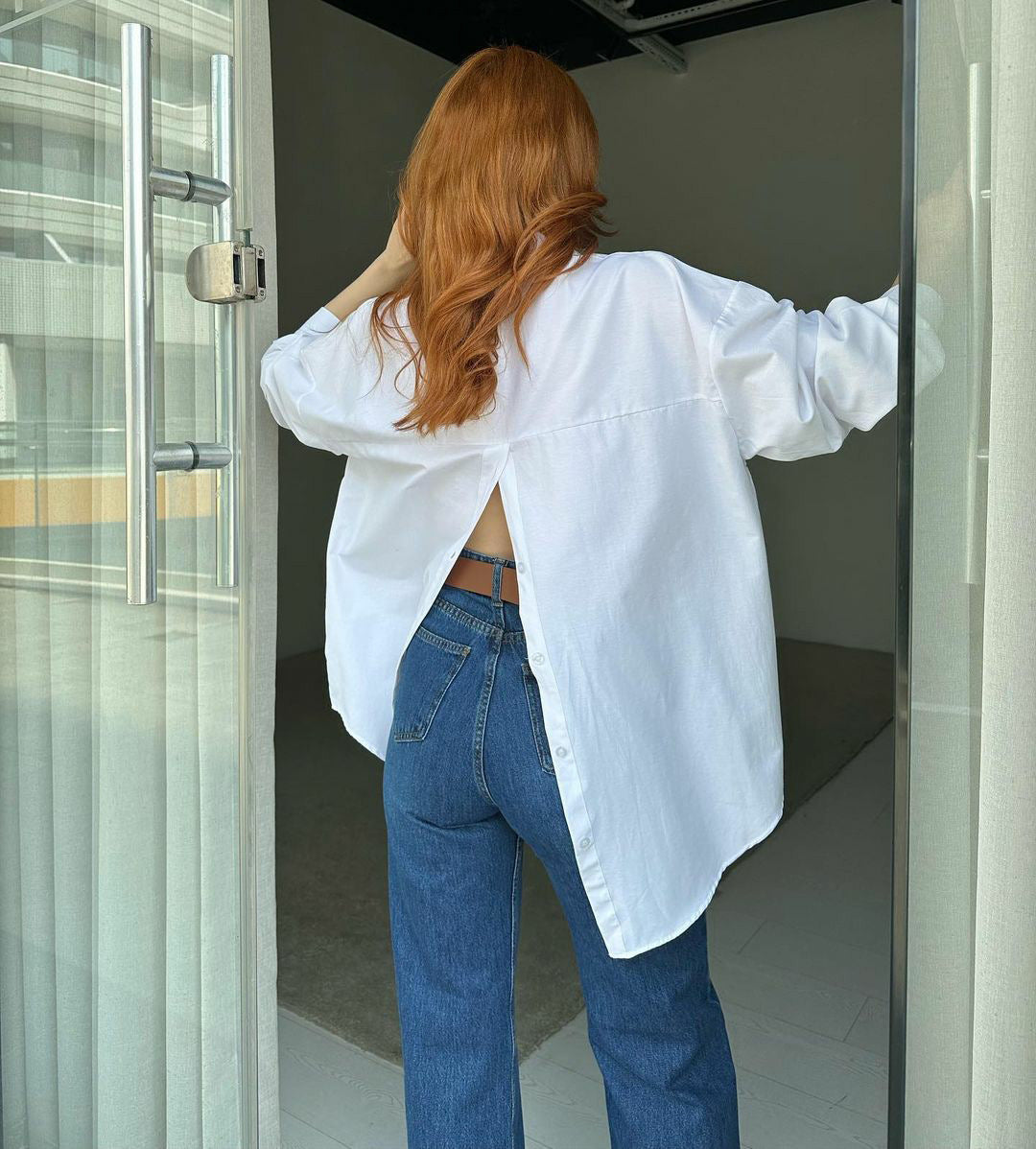 Fudus Damen Langarm T-Shirt mit Rücken-Schlitz, unifarben