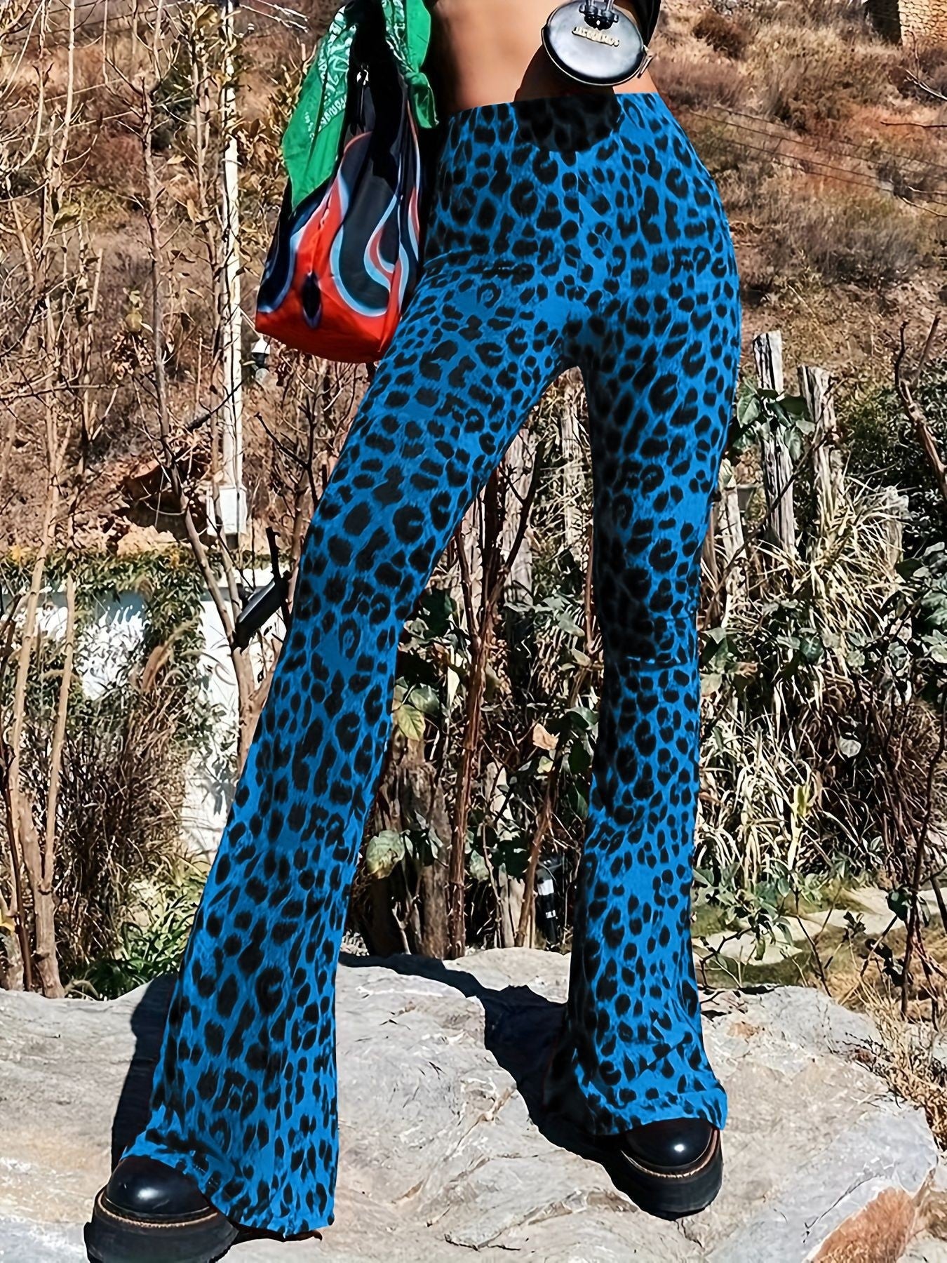 Damen Flared Leggings mit trendigem Leopardenmuster Krohn-e