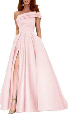 Fudus Elegantes Grünes Kleid mit hohem Beinschlitz