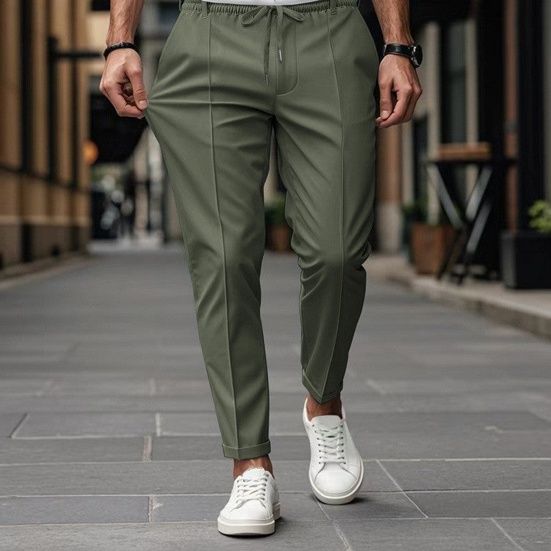 Herren modische Slim-Fit Jogginghose mit elastischem Bund und praktischen Seitentaschen Krohn-e