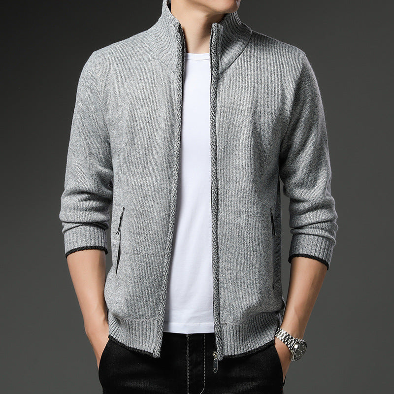 Herren Fleecejacke mit hochgeschlossenem Kragen und praktischen Reißverschlusstaschen Krohn-e