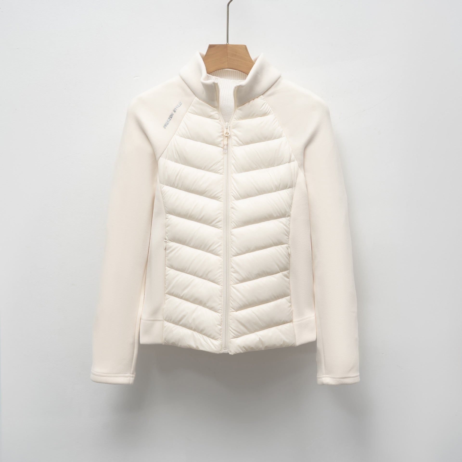 Damen gesteppte Sportjacke mit hohem Kragen und funktionalen Reißverschlusstaschen Krohn-e
