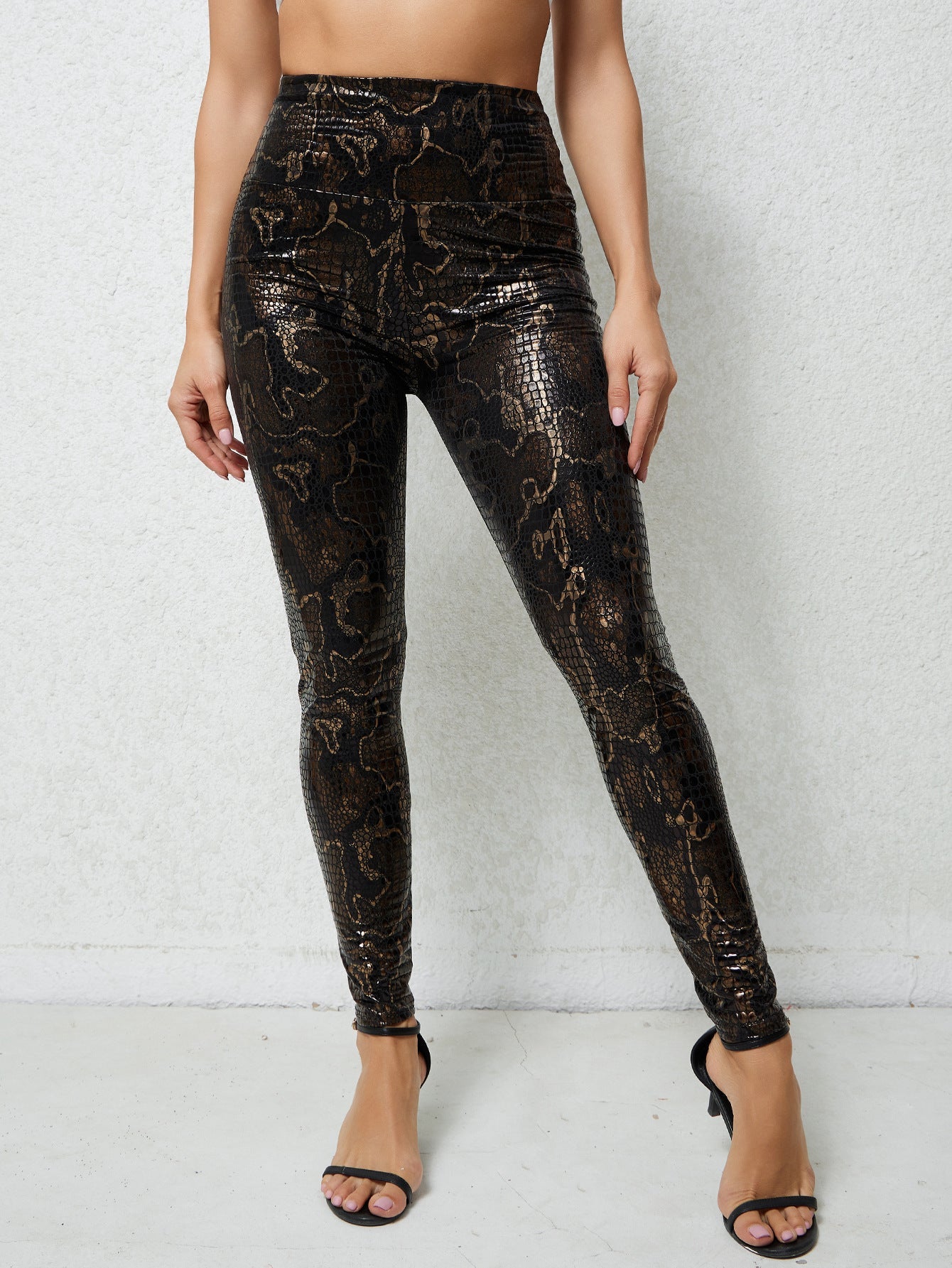 Damen Hochglänzende Leggings im Schlangenmuster Krohn-e