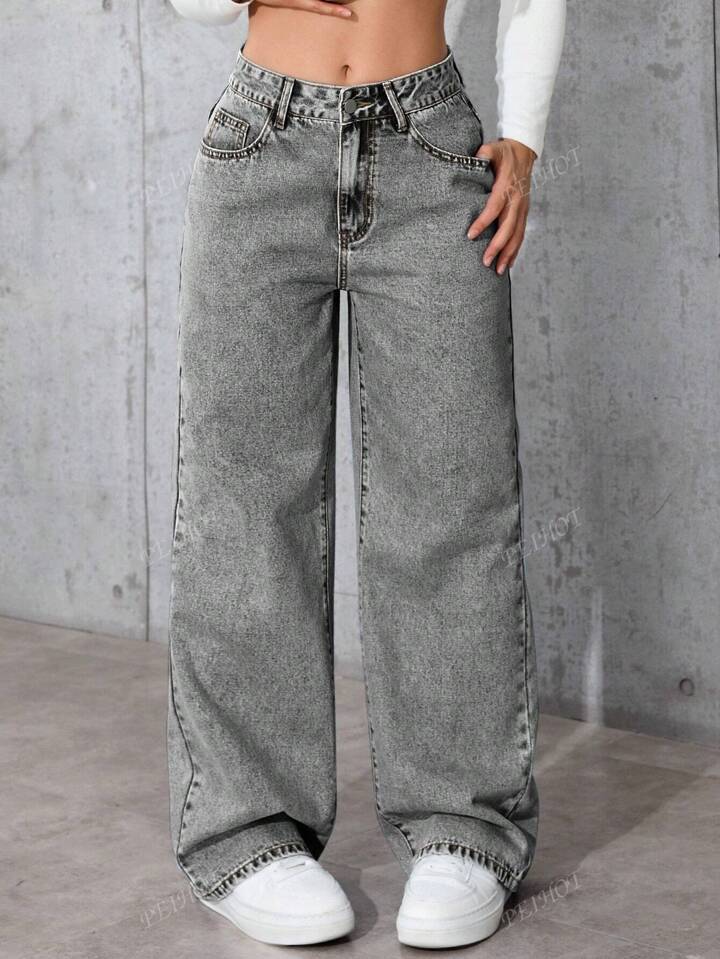 Damen Weit geschnittene Jeans mit kräftigen Kontrastnähten und verspielt gestickten Taschen Krohn-e