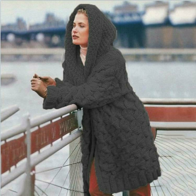 Krohn-e | Langer Strickjacke mit Kapuze