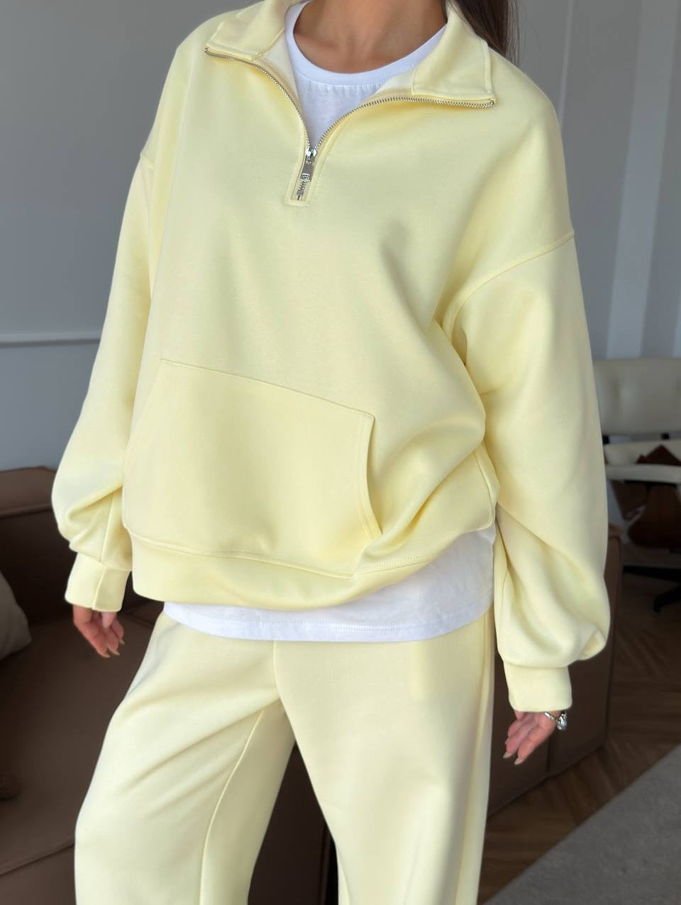Krohn-e | Halbhals Pullover Sweatshirt und Weit Geschnittene Hose Zweiteiler Anzug