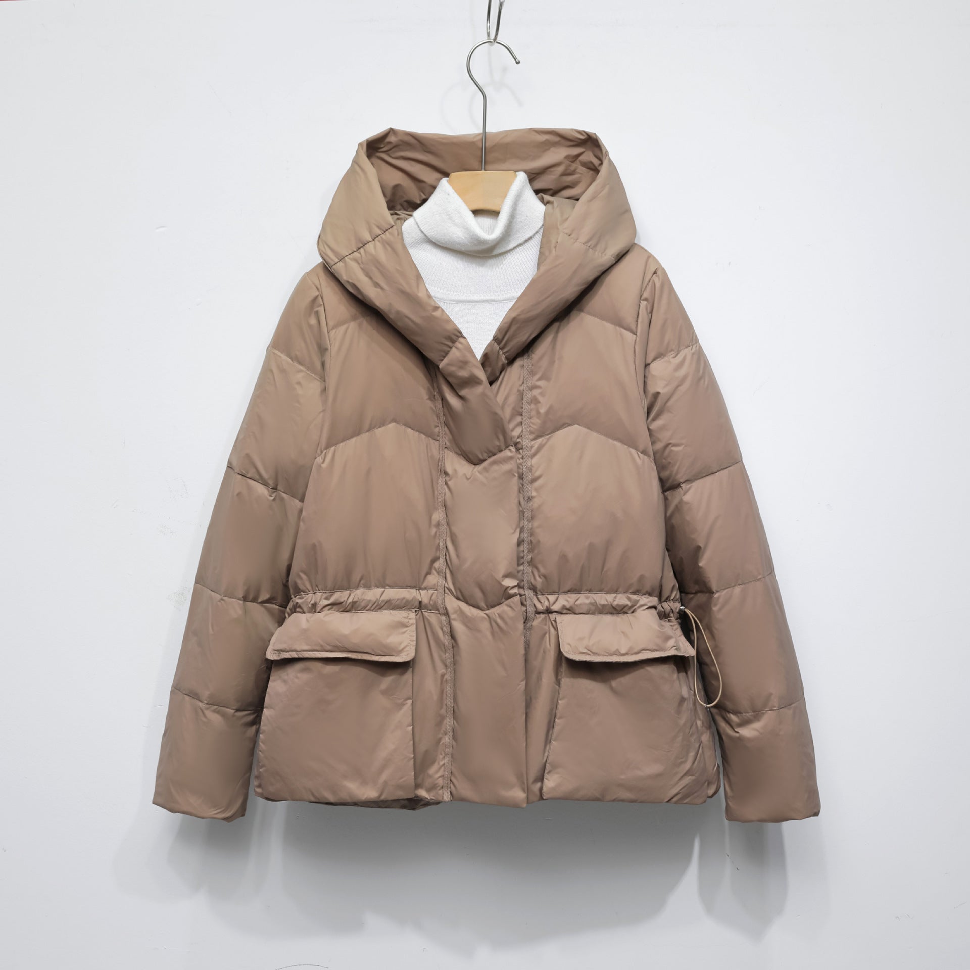 Damen Wintersteppjacke mit stylishen Taschen und Kapuze Krohn-e