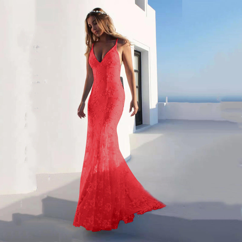 Weißes Spaghettiträgerkleid von Fudus – elegant