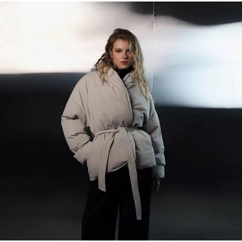 Damen Praktische und modische Daunenjacke mit Gürtel Krohn-e