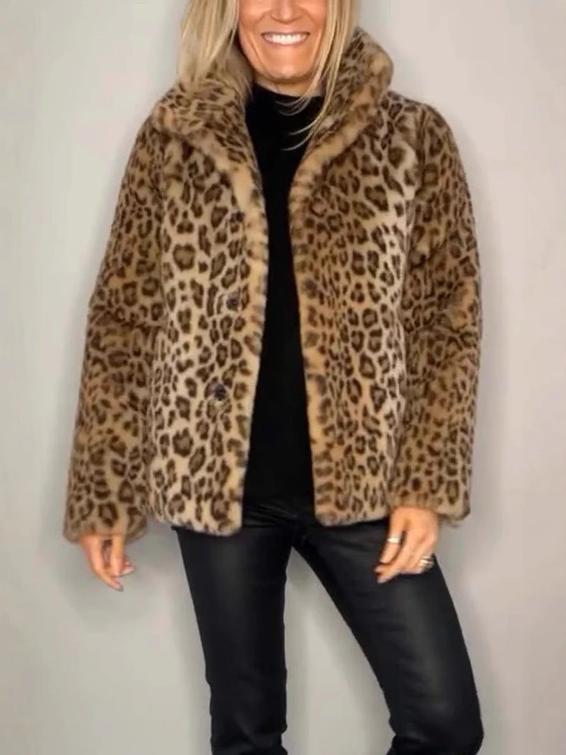 Krohn-e | Mantel - Kunstpelz - Oversized Fit - Reverskragen - Leopardenprint