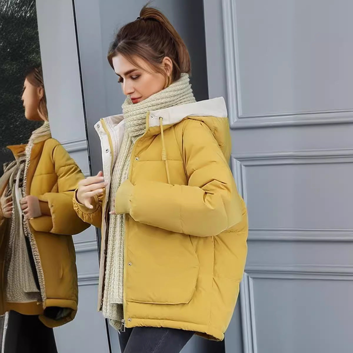 Damen modische Steppjacke mit abnehmbarer Kapuze und komfortabler Passform Krohn-e