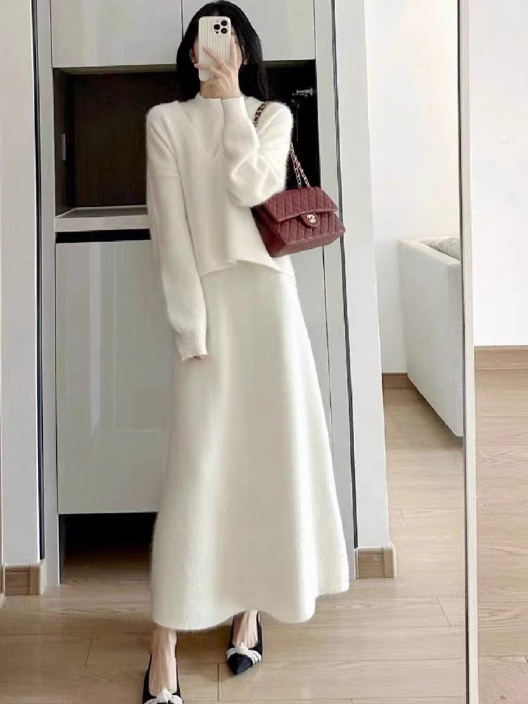 Damen Strickkleid mit lässigem Oversized-Oberteil und elegantem Rock Krohn-e