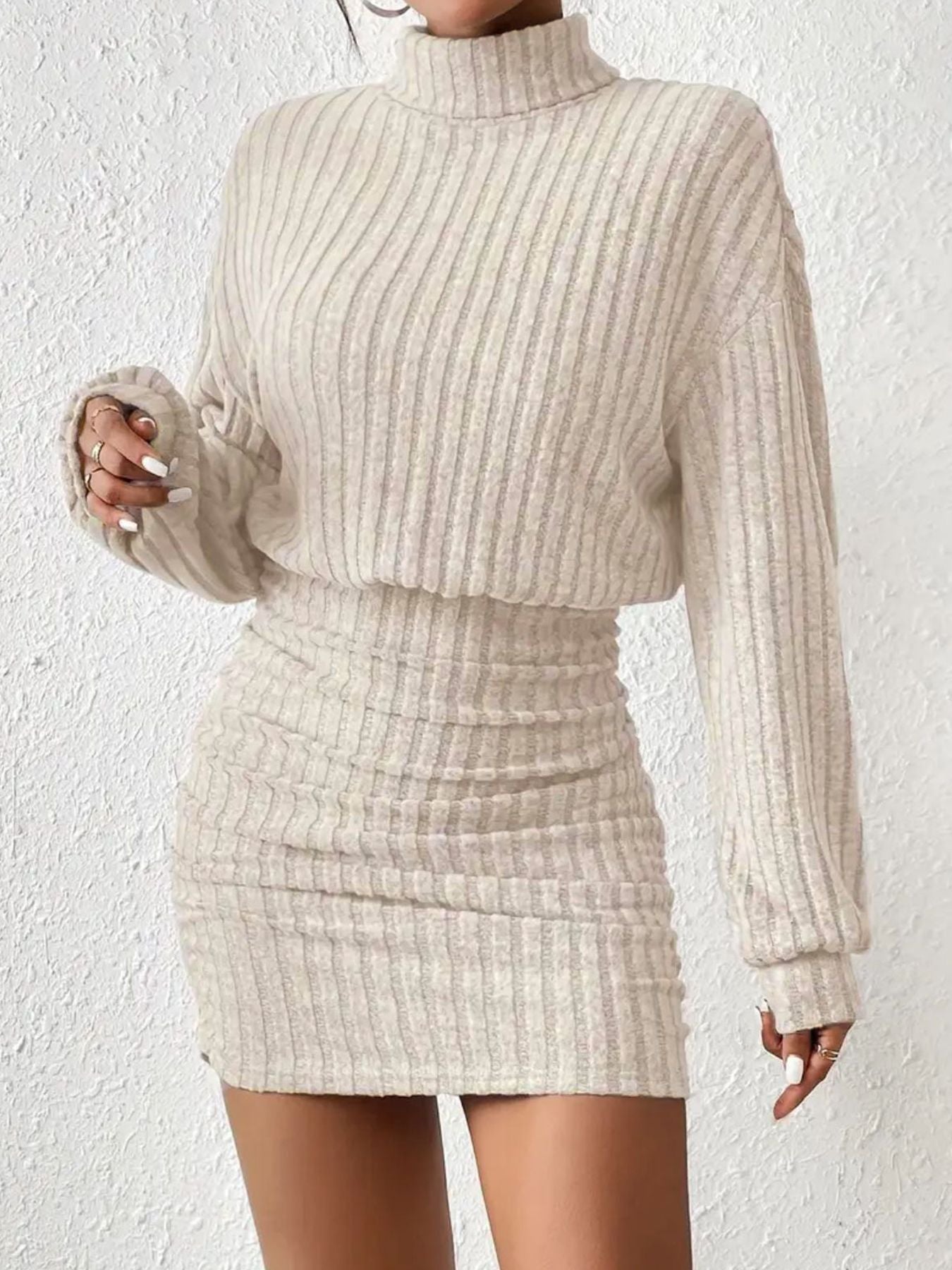 Damen Strickkleid mit hohem Kragen und Rippstruktur Krohn-e