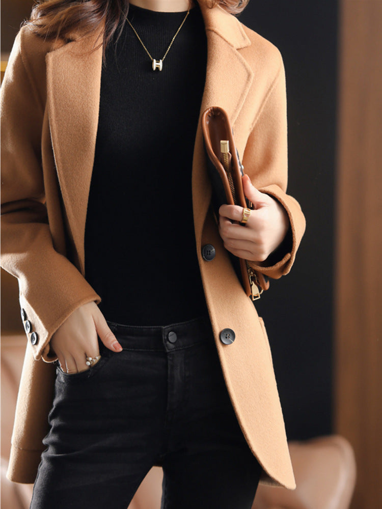 Damen eleganter Blazer im minimalistischen Stil Krohn-e