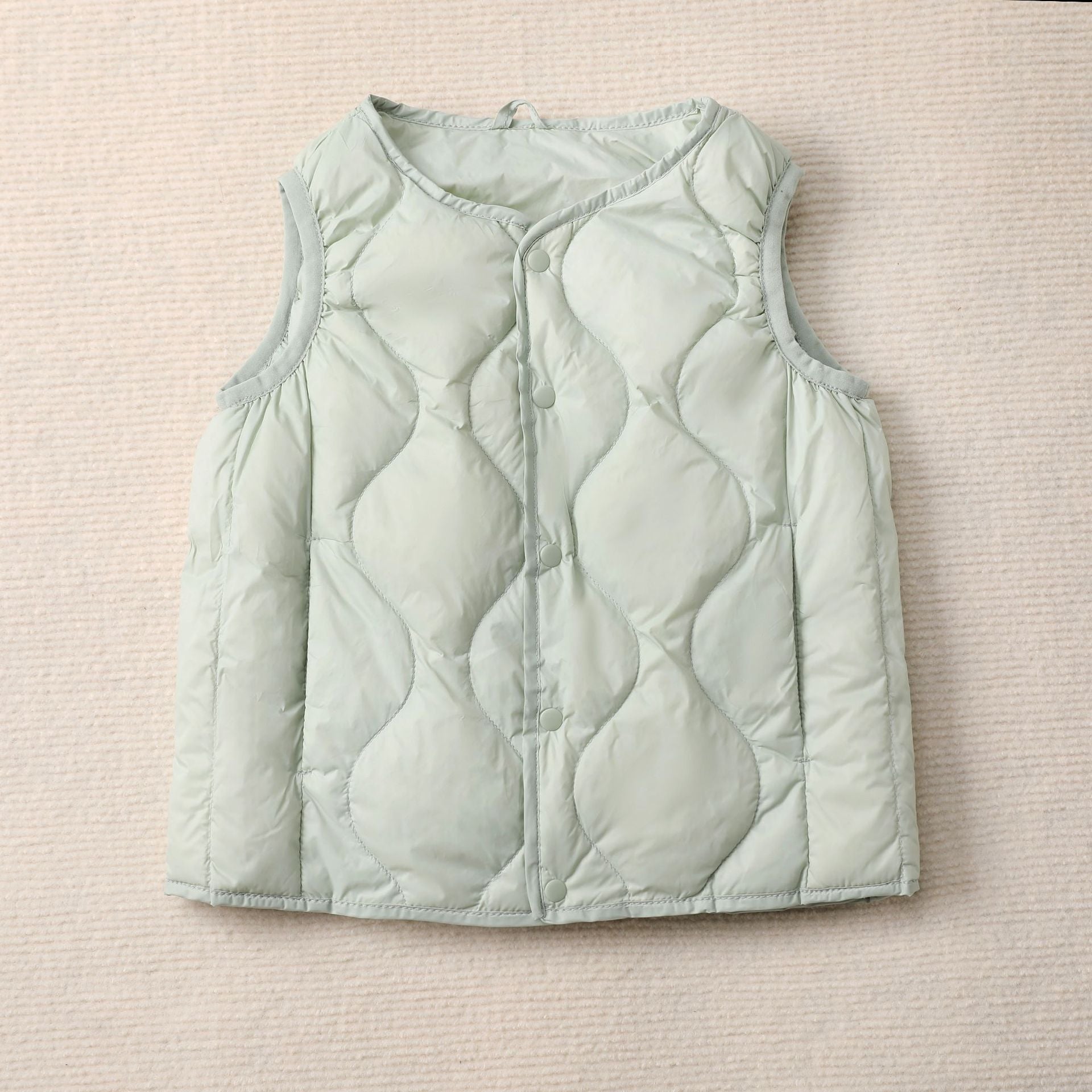 Damen Steppweste mit stylischem Quiltmuster und funktionalen Druckknöpfen Krohn-e