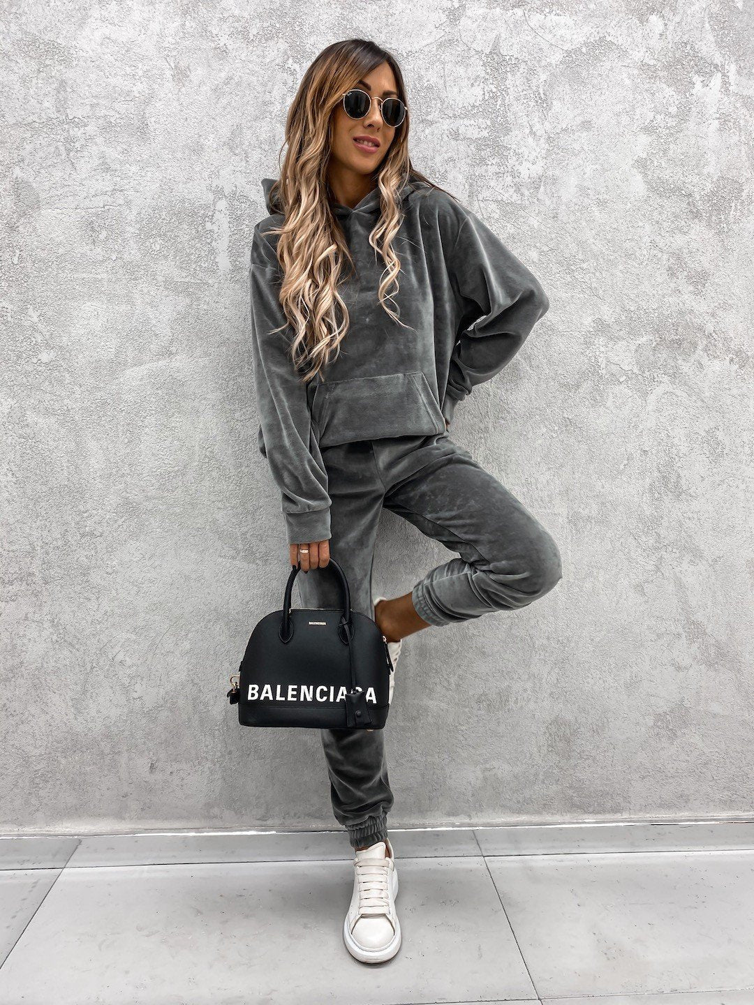 Damen kuscheliges Fleece-Set mit oversized Hoodie und bequemen Jogginghosen Krohn-e