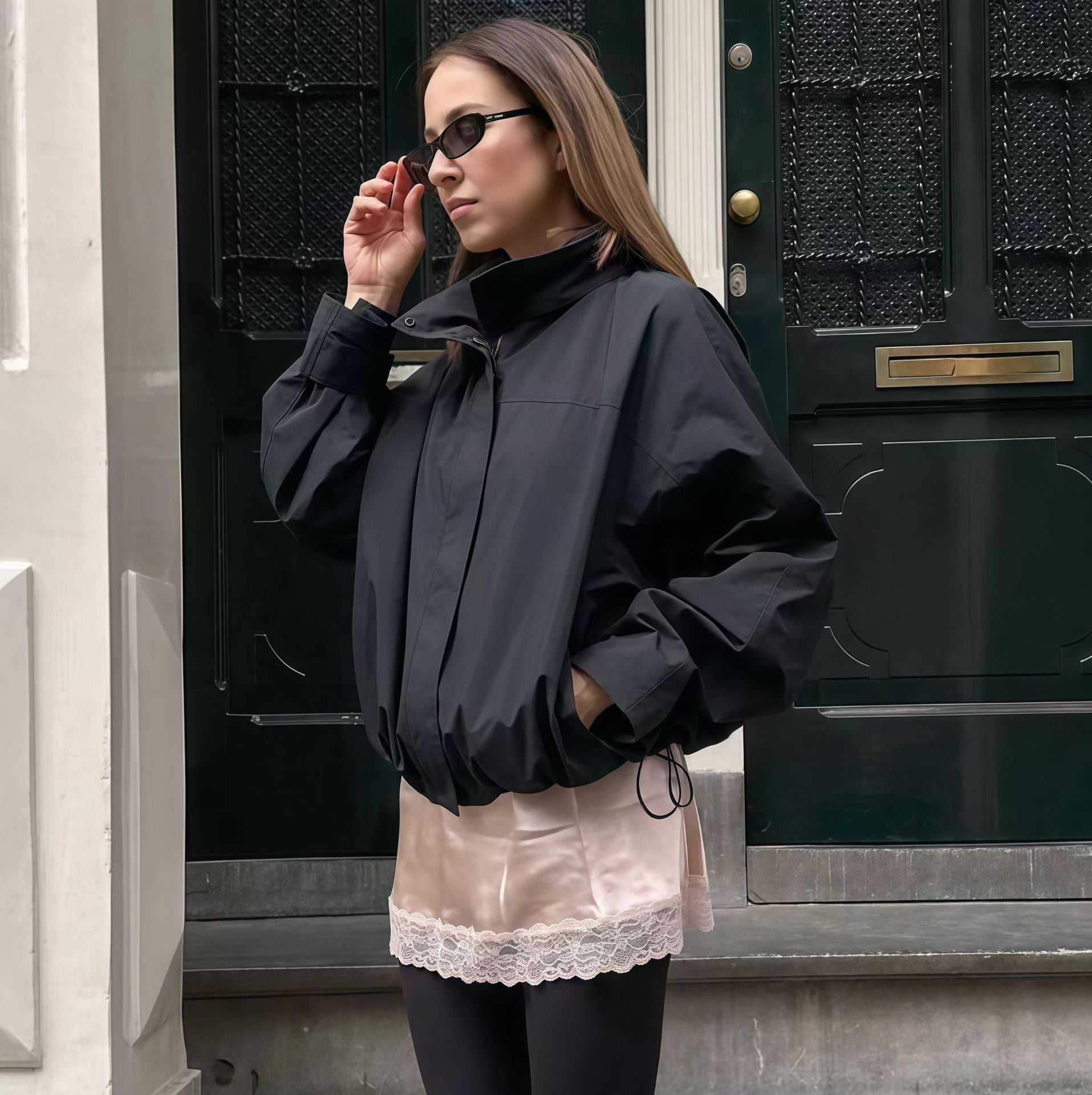 Damen Funktionale Oversized-Jacke mit hohem Kragen und innovativem Design Krohn-e