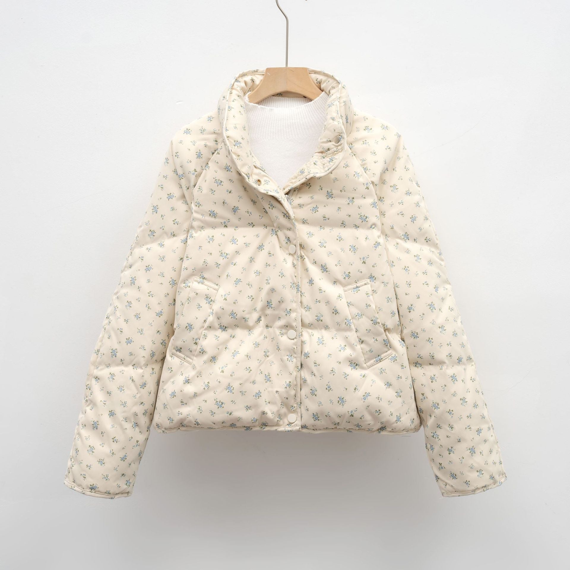 Damen voluminöse Steppjacke mit floralem Design und praktischen Taschen Krohn-e