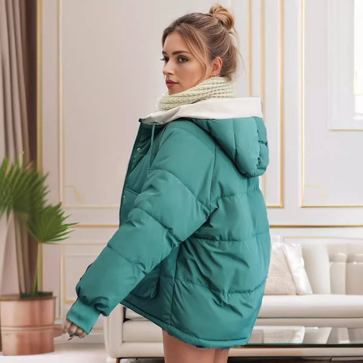 Damen modische Steppjacke mit abnehmbarer Kapuze und komfortabler Passform Krohn-e
