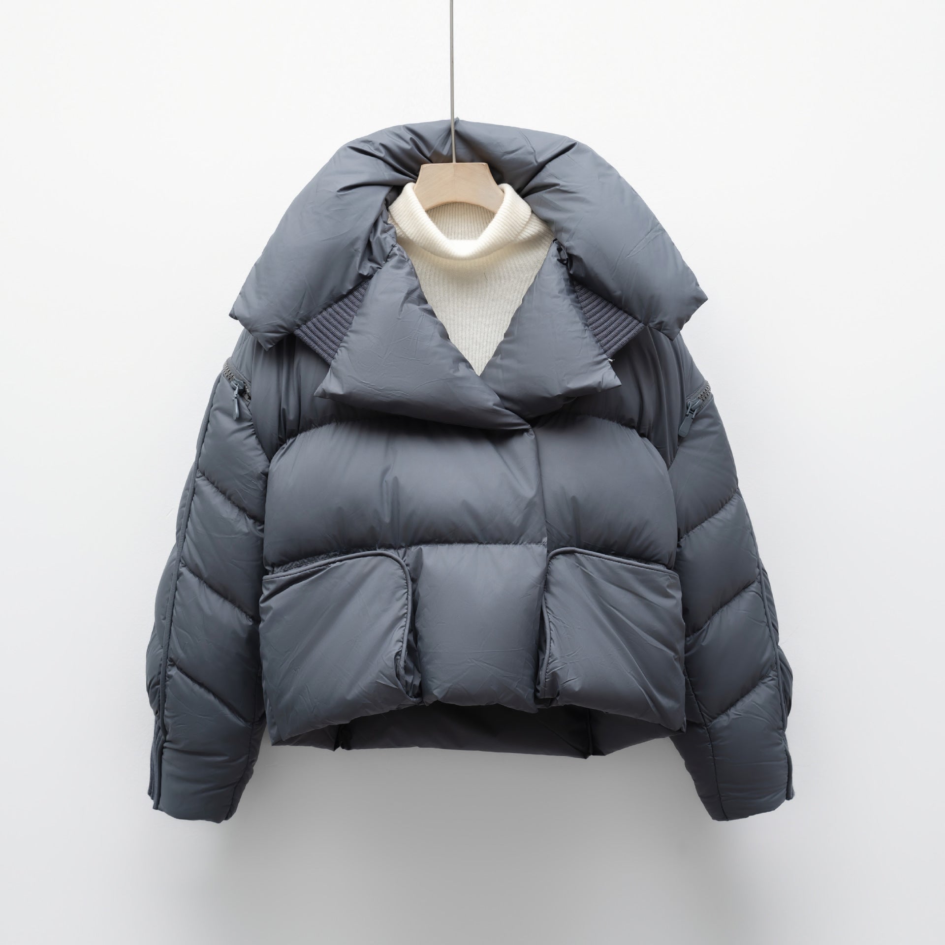 Damen modische verkürzte Steppjacke mit hoch geschlossenem Kragen und praktischen Taschen Krohn-e