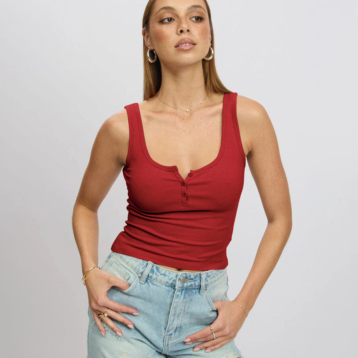 Damen körperbetontes Ripp-Top mit Knopfleiste und weitem Ausschnitt Krohn-e