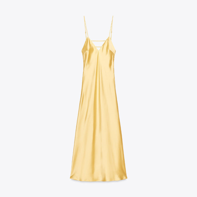 Damen Satin-Maxikleid mit zarten Trägern und elegantem Dekolleté Krohn-e