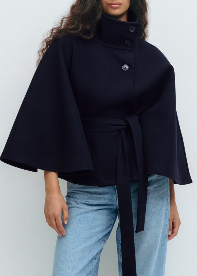 Damen modische Wolljacke mit hohem Kragen und Gürtel Krohn-e