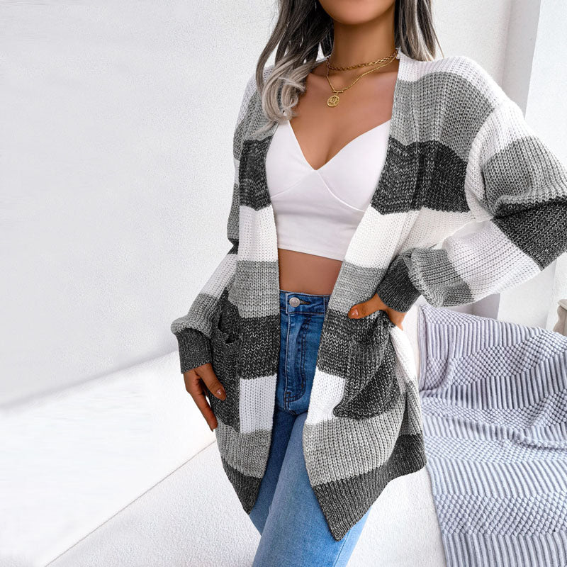 Krohn-e | Gestreifte Strickjacke Im Lässigen Stil