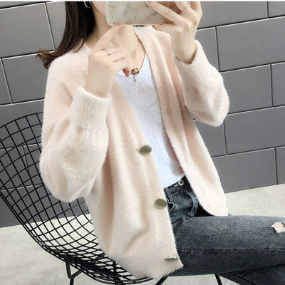 Damen Flauschige Strickjacke mit eleganten Knopfdetails Krohn-e