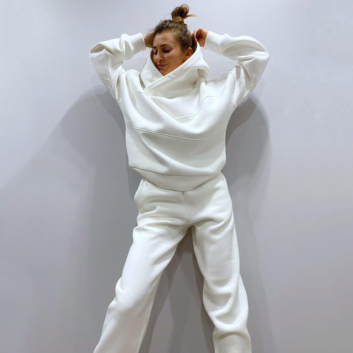 Damen lässiges Hooded Sweatset mit Ziernähten Krohn-e