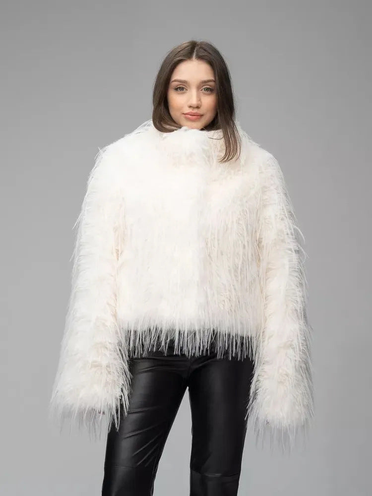Damen Trendige Kunstfelljacke mit eleganten Fransen Krohn-e