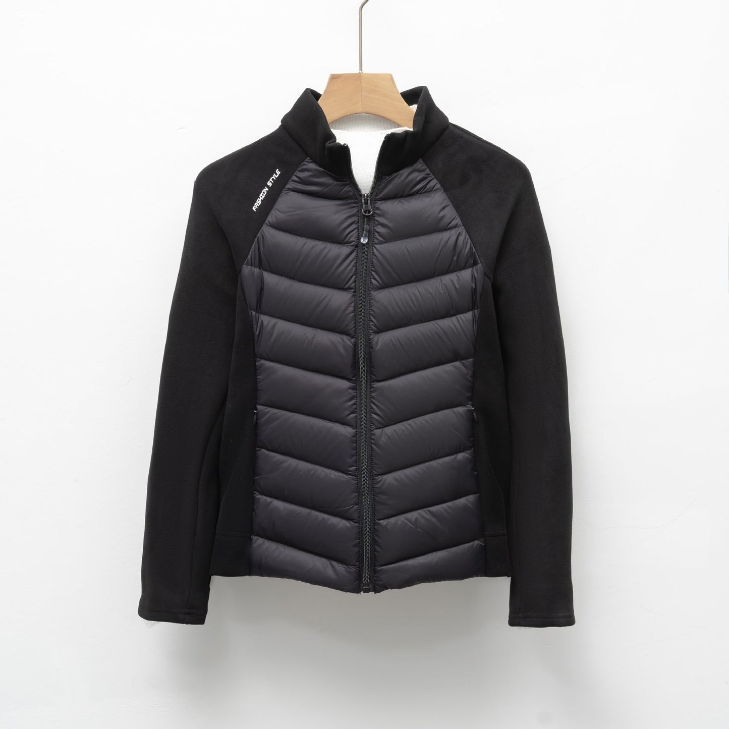 Damen gesteppte Sportjacke mit hohem Kragen und funktionalen Reißverschlusstaschen Krohn-e