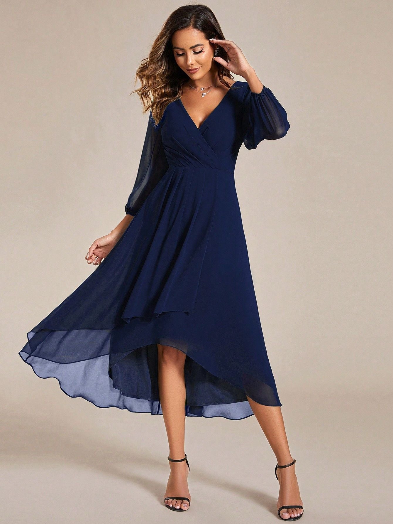 Damen Elegantes Wickelkleid mit transparenter Ärmel und asymmetrischem Saum Krohn-e