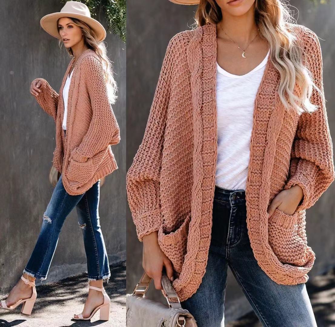 Damen Grobstrickjacke mit lässigen Konturen und großen Taschen Krohn-e