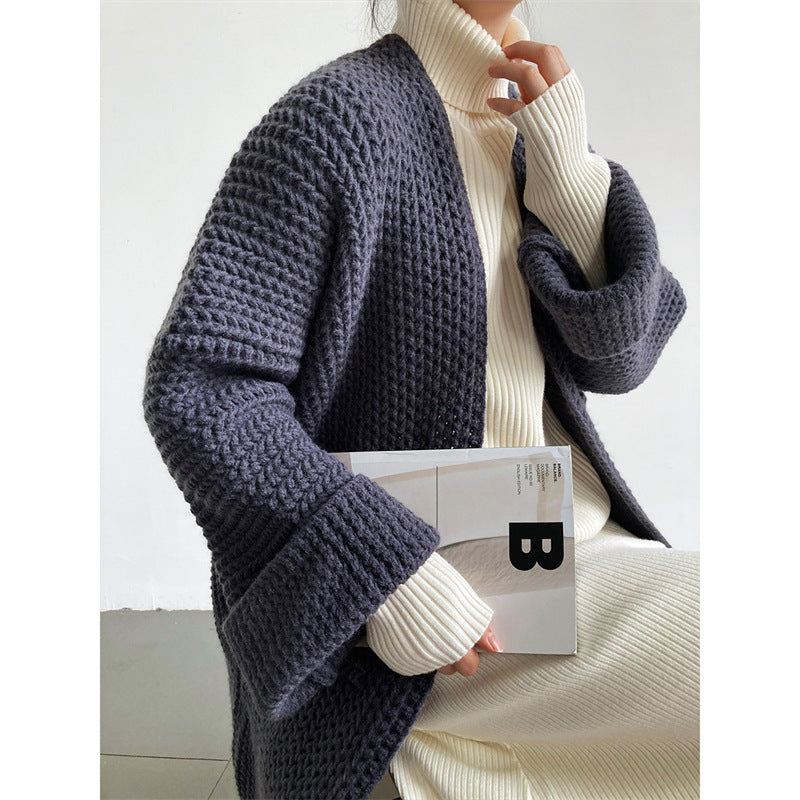 Damen Lange Strickjacke mit praktischen Taschen und modischem Zopfmuster Krohn-e