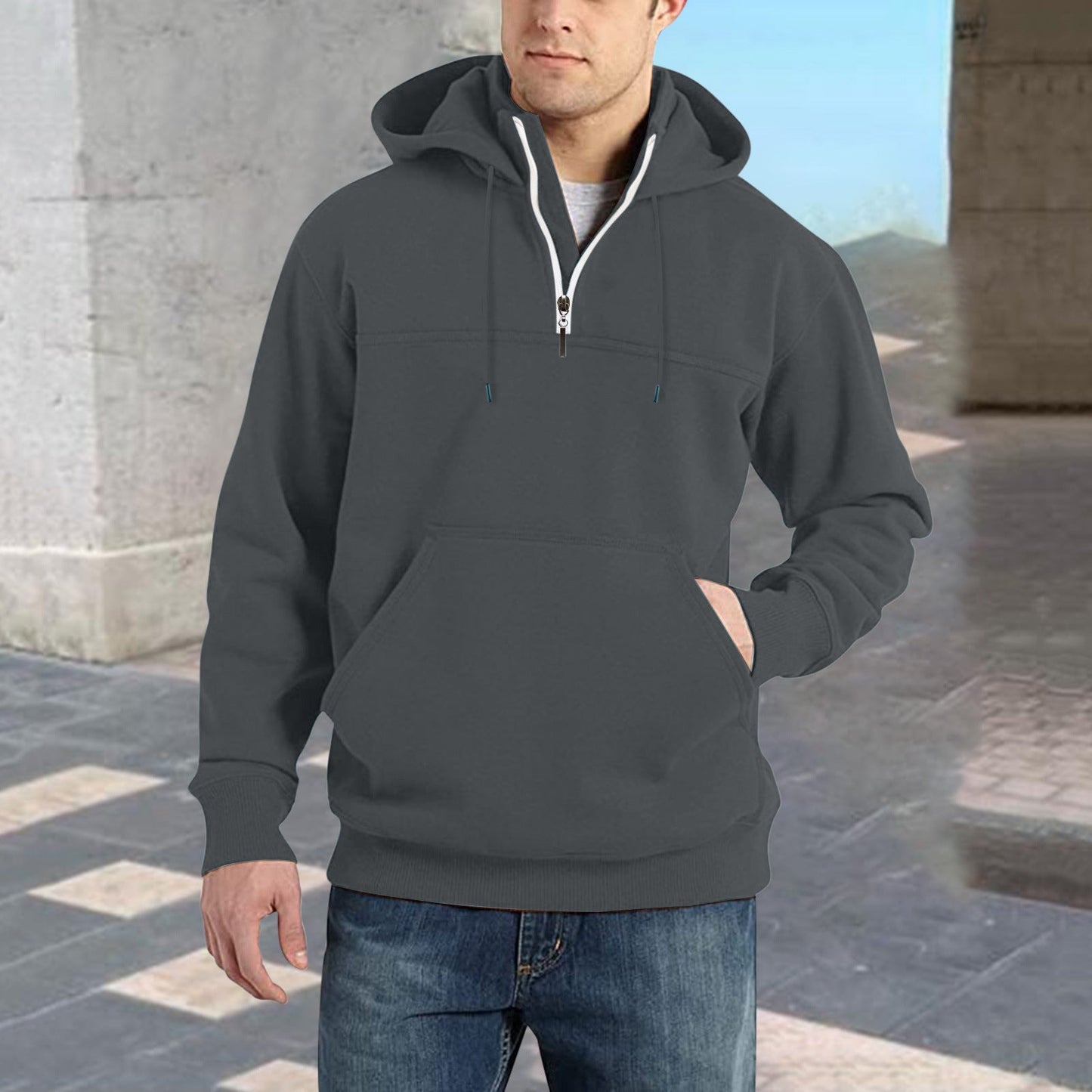 Herren modischer Kapuzenpullover mit halbem Reißverschluss und praktischen Kängurutaschen Krohn-e