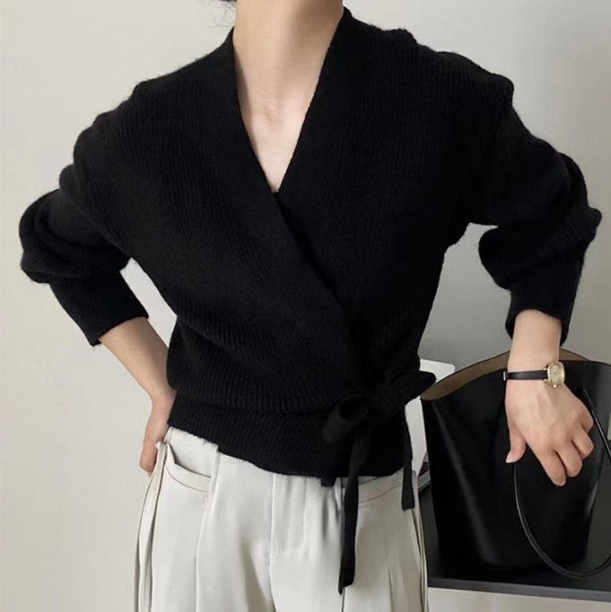 Damen Wickelstrickjacke mit weit geschnittenen Ärmeln und Taillengürtel Krohn-e