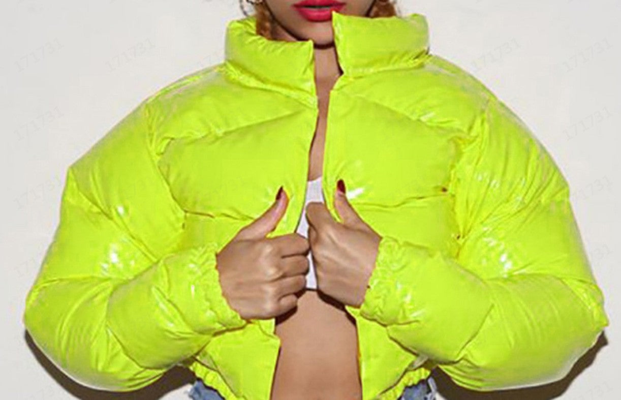 Damen modische kurze Steppjacke mit glänzendem Finish Krohn-e