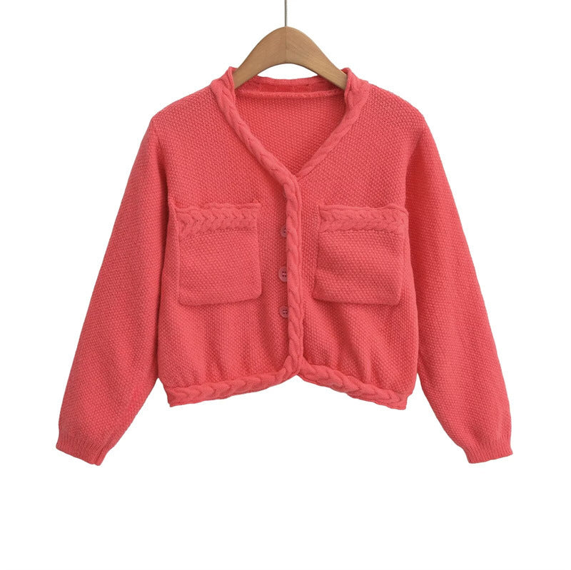Damen Kurzstrickjacke mit geflochtenen Details und praktischen Taschen Krohn-e