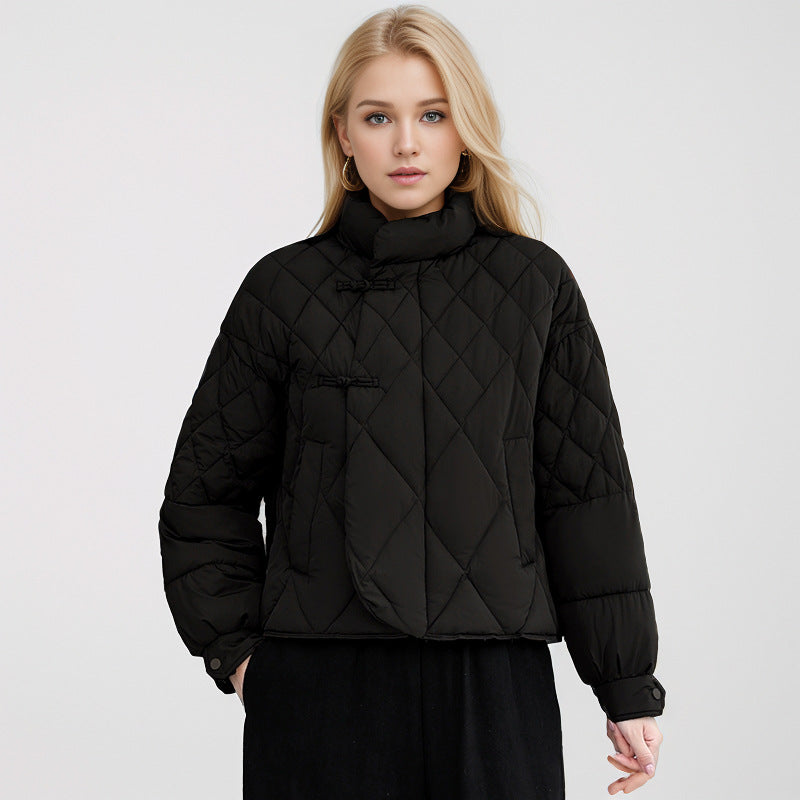 Damen gesteppte Jacke mit hohem Kragen und praktischen Druckknopfdetails Krohn-e