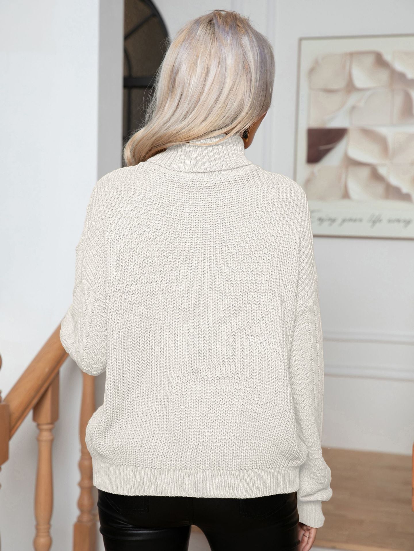 Damen Grobstrickpullover mit hochschließendem Kragen von Krohn-e