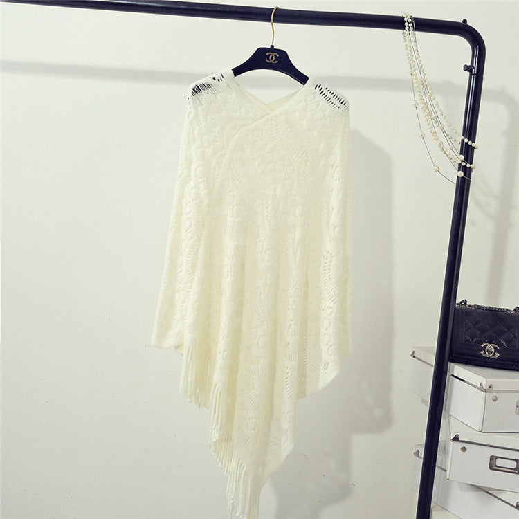 Damen eleganter Poncho mit dekorativem Häkelmuster Krohn-e