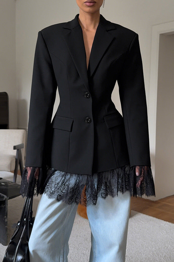 Krohn-e | Langärmeliger Spitzen Patchwork Taille Anzug