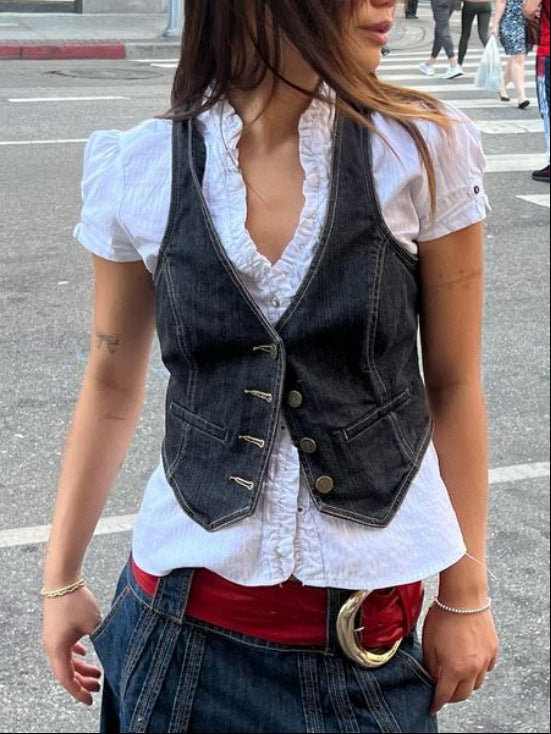 Damen Denim-Weste mit eleganten Knopfdetails und modernen Taschen Krohn-e