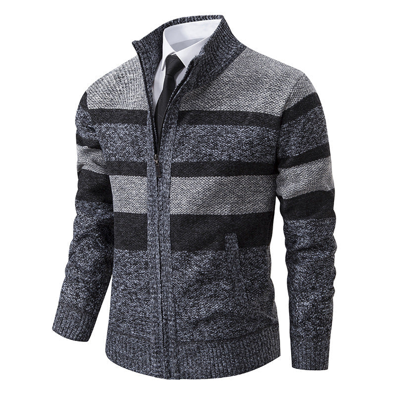 Herren Strickjacke mit Stehkragen und modernem Streifenmuster Krohn-e