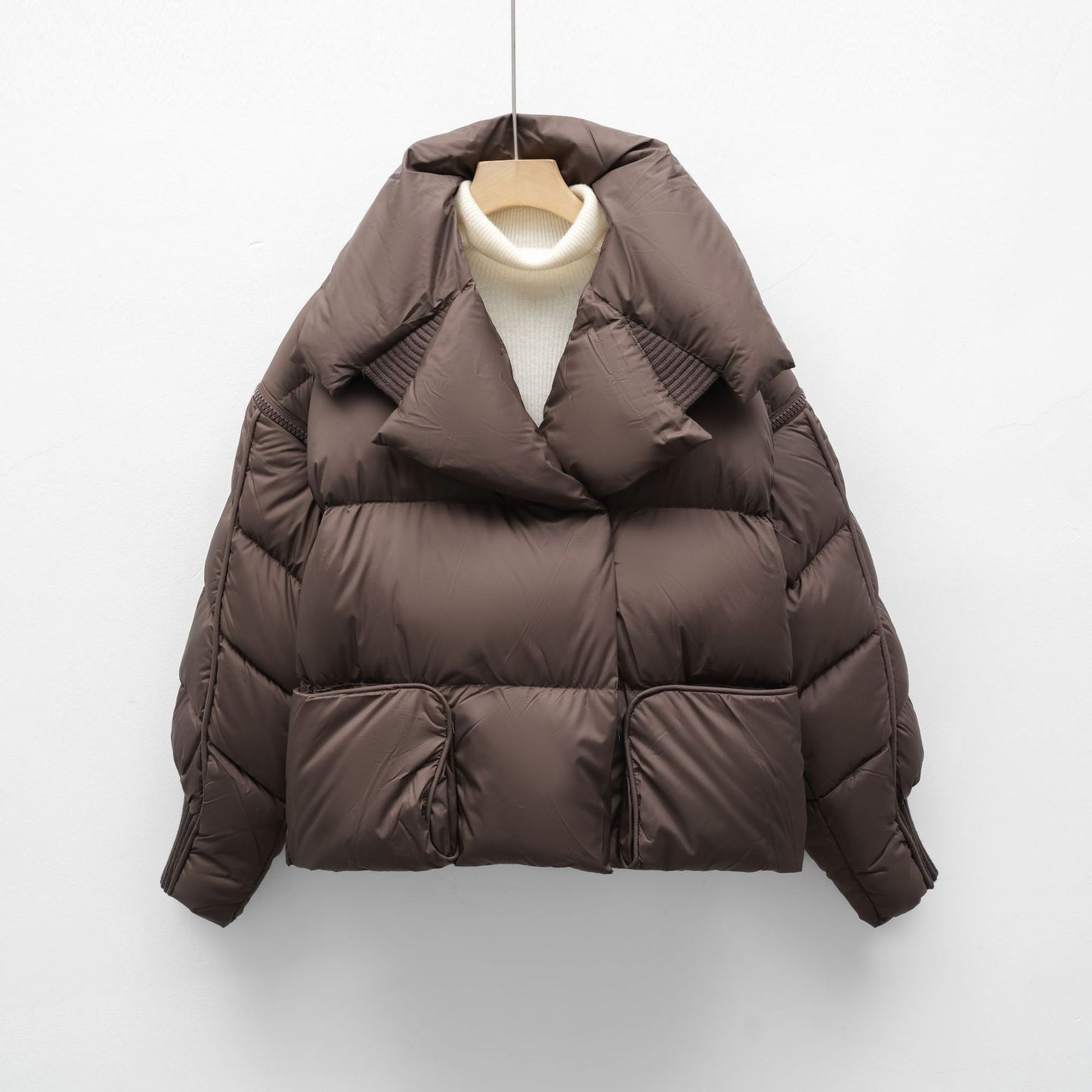 Damen modische verkürzte Steppjacke mit hoch geschlossenem Kragen und praktischen Taschen Krohn-e