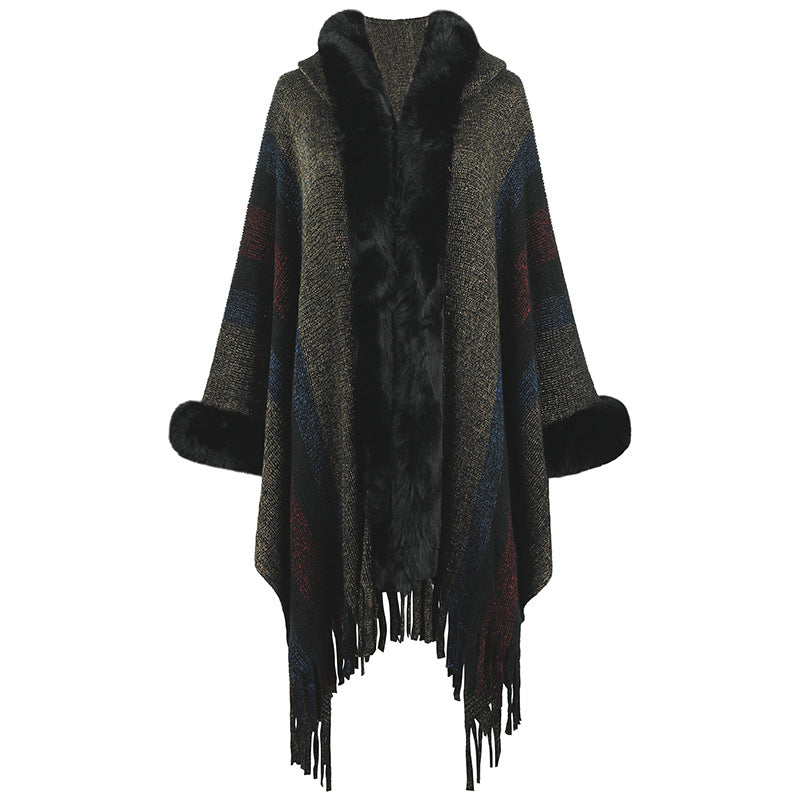 Damen modischer Poncho mit luxuriösem Kunstfellkragen und Fransen Krohn-e
